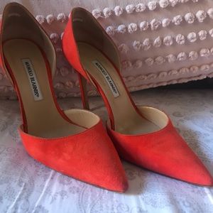 Manolo Blahnik heels. Gorgeous orange suede !